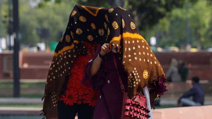 Delhi weather: Maximum temperature in city likely to touch 41°C