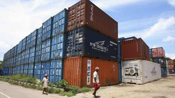 Exports up 1% to $35 billion in April; trade deficit widens to 4-month high at $19.1 billion