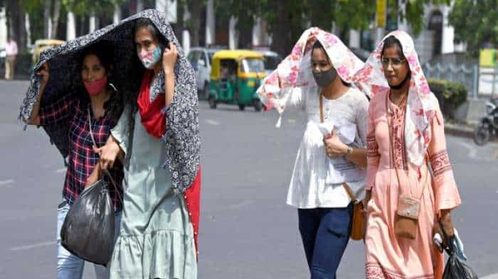 Delhi Weather Update: Temperature soars in National Capital&#039;s outskirts, impacting health in Najafgarh and beyond 