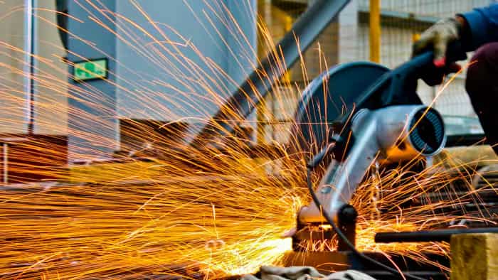  Tata Steel share price target: Tata group stock in focus post-Q4 results, 360% dividend announcement; should you buy or wait?  