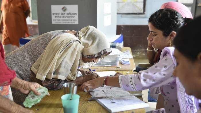 Lok Sabha Election Phase 7: Over 10% polling recorded in eight seats in Bihar till 9 am