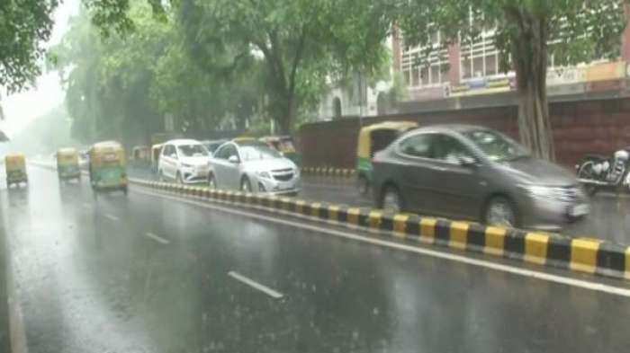 Delhi weather today: Weather office predicts light-intensity rain in the city and surrounding areas