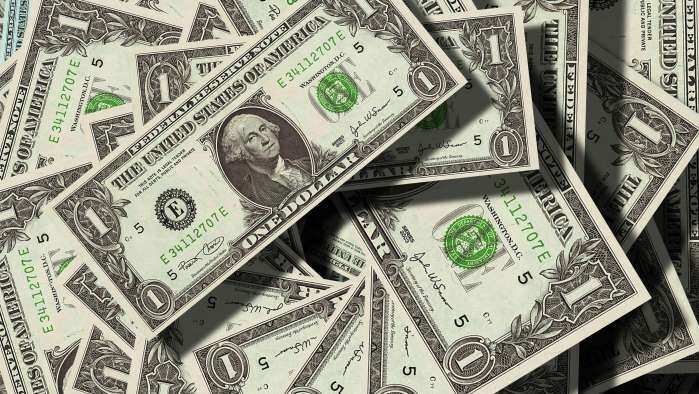 India&#039;s forex reserves decline USD 2 billion and come off record highs