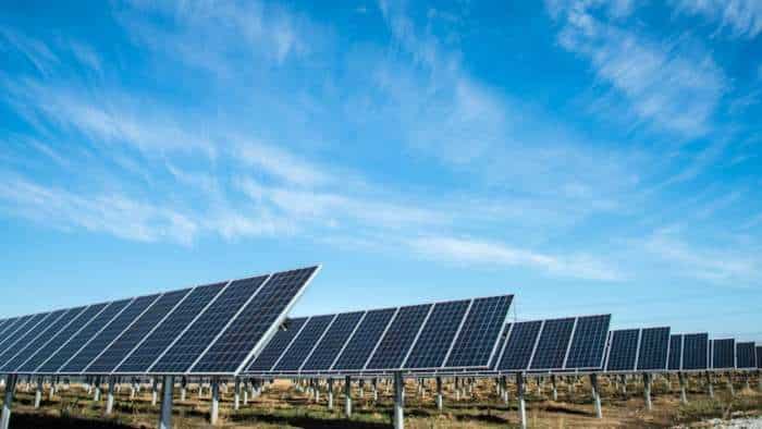  Candi solar raises $38 million to boost clean energy expansion 
