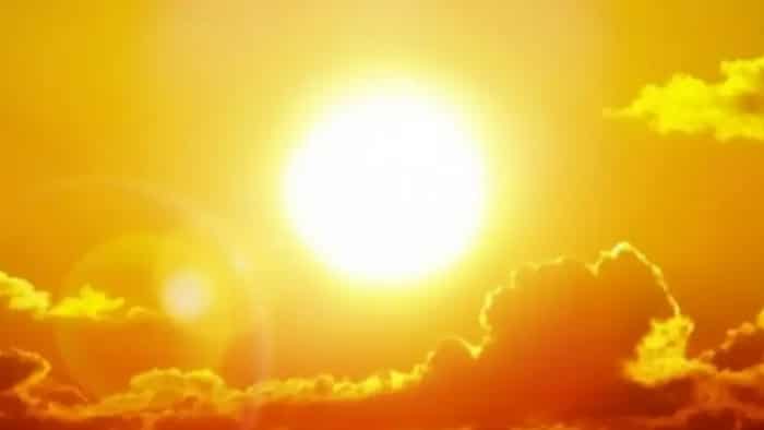 Delhi weather update: Scorching heat to continue; mercury still in 30s at night, orange alert issued 