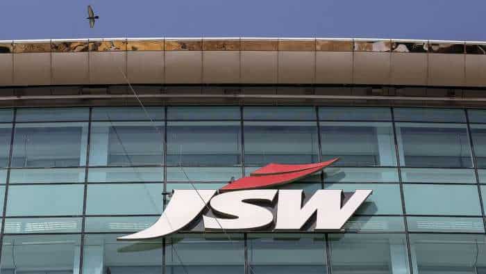  JSW Energy, SJVN sign PPA for 700 MW solar project in Rajasthan  