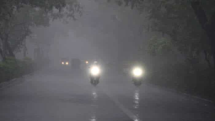  74 roads closed in Himachal as rain continues, Met issues 'yellow' alert in 6 districts 