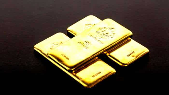 Top Gold ETF vs Physical Gold in 10 Years: Which has given higher return on Rs 10 lakh investment? See examples