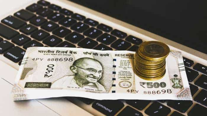 Check what SBI, BoB, Canara Bank and other banks are currently offering to senior citizens on fixed deposits