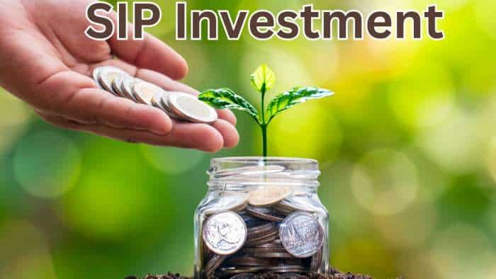 https://www.zeebiz.com/personal-finance/news-power-of-sip-15x15x15-15x5x3-rule-555-18x15x12-10x20x15-formula-investment-planning-long-term-success-324186