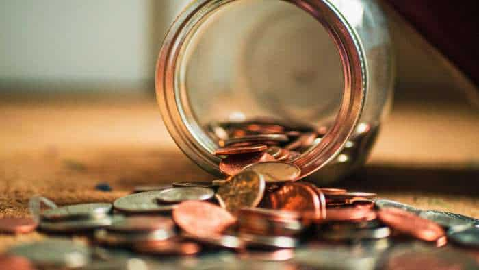 Power of Compounding: Monthly salary Rs 25K, Rs 40K or Rs 50K? Here&#039;s how one can create a retirement corpus of Rs 1.36 cr, Rs 2.18 cr or Rs 2.73 cr by 50 years of age