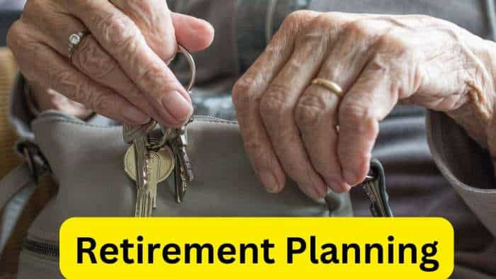 Retirement Planning: Monthly savings Rs 8,000; in how many years can you achieve Rs 4 crore corpus goal?