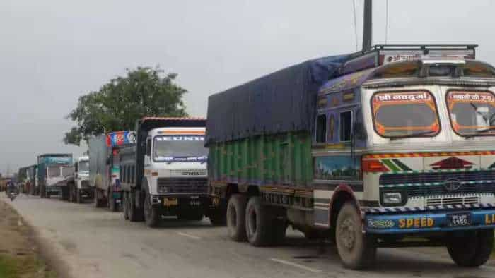 https://www.zeebiz.com/economy-infra/news-truck-rentals-declined-in-november-after-festive-rush-bs4-truck-ban-ncr-region-330781