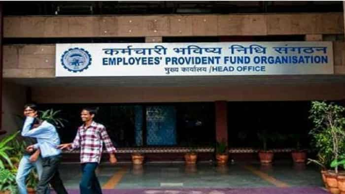 EPF Calculator: Current age 24 and basic salary is Rs 18,000; know how you can accumulate over Rs 1.5 crore corpus at retirement