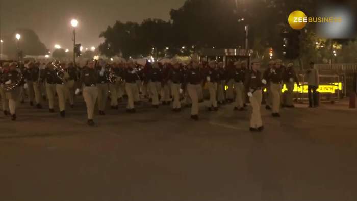 https://www.zeebiz.com/india/video-gallery-delhi-rehearsal-for-76th-republic-day-parade-begins-at-kartavya-path-337543