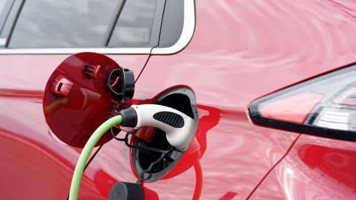 https://www.zeebiz.com/world/news-south-korea-to-spend-1-billon-dollars-in-2025-to-promote-ev-sales-339287