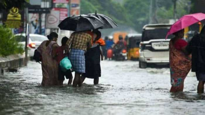  Tamil Nadu Weather Update: RMC forecasts light to moderate rainfall for 6 districts, including Chennai 