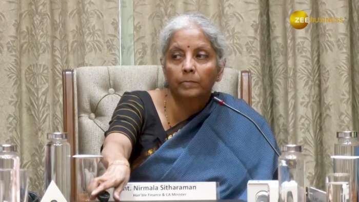 https://www.zeebiz.com/india/video-gallery-pm-internship-scheme-finance-minister-launches-mobile-app-for-pm-internship-scheme-351401