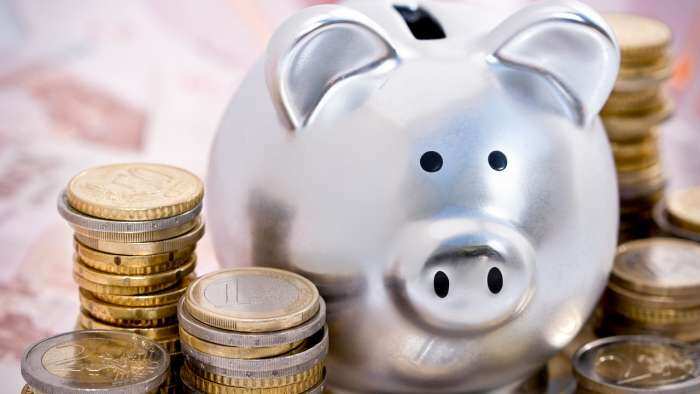 SIP vs PPF for Rs 85,000/year investment: Which can create higher corpus in 15 years?