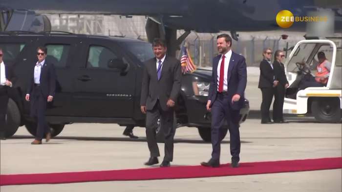 https://www.zeebiz.com/world/video-gallery-who-is-usha-vance-us-second-lady-on-india-visit-with-vice-president-jd-vance-and-children-356596