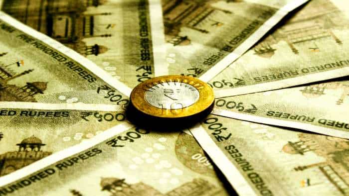 One-time Investment For 20 Years: How large corpus can Rs 4 lakh, Rs 9 lakh, and Rs 15 lakh investments create for you in long term