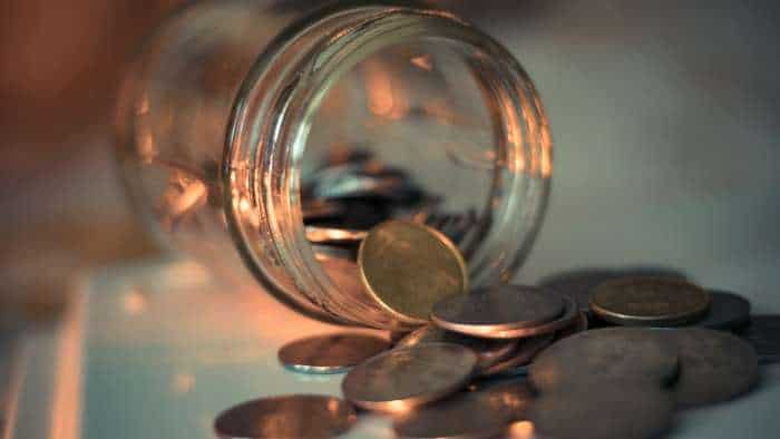 https://www.zeebiz.com/personal-finance/news-mutual-fund-one-time-investment-lump-sum-retirement-corpus-calculator-in-how-many-years-inr-rs-499999-will-grow-to-29948565-power-of-compounding-358955