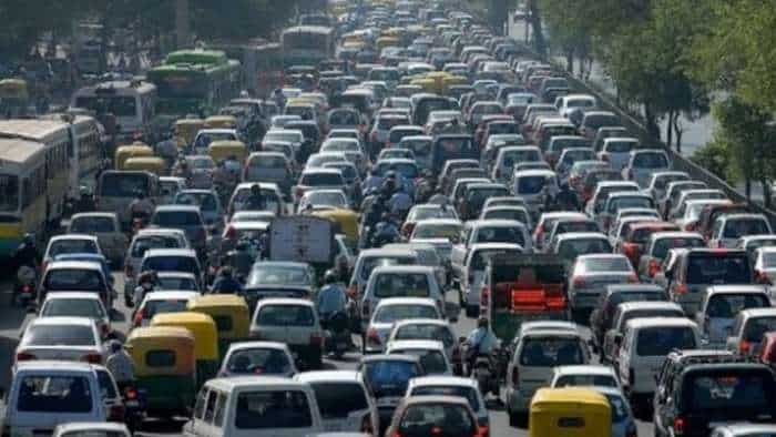  Car sales in India up by 3.9% in April; two-wheeler sales decline amid export surge 