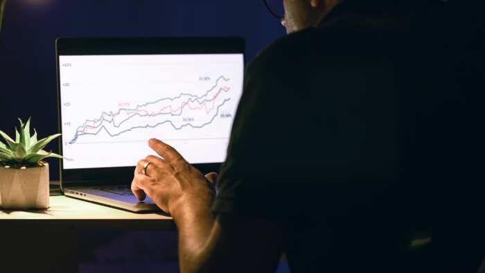 Voltas, Indus Towers, Ami Organics among 15 stocks saw FII buying stake for the past 5 quarters