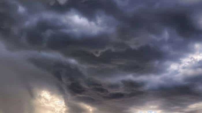 Big Weather Update: Monsoon sets in over Kerala 8 days before normal, earliest arrival since 2009–Latest news