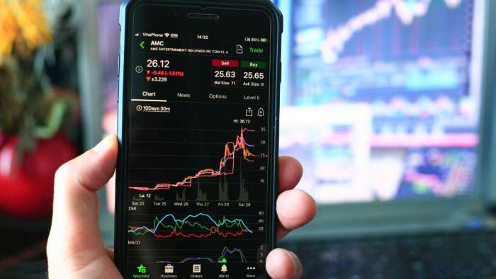 https://www.zeebiz.com/markets/stocks/news-maharatna-navratna-miniratna-psu-shares-to-buy-370396