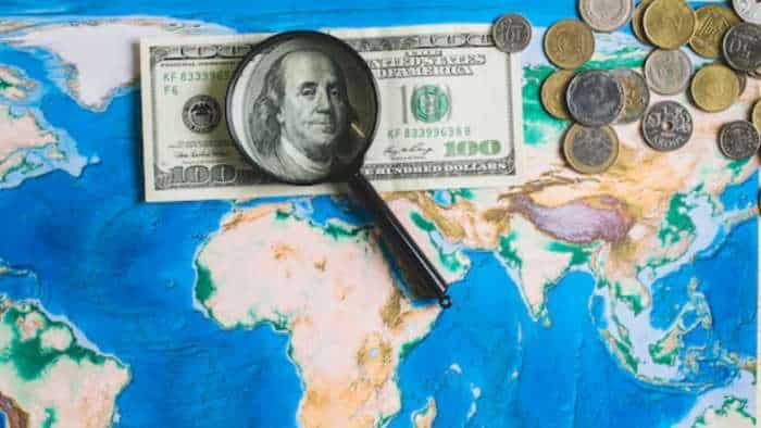  India’s forex reserves hit fresh all-time high of $723.8 billion 