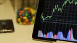 https://www.zeebiz.com/market-news/photo-gallery-hindustan-unilever-hul-hdfc-bank-amc-life-insurance-hdb-financial-services-union-bank-icici-prudential-largecap-midcap-stocks-to-buy-long-term-399060