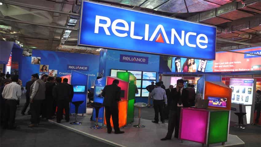 DoT approves RJio, RCom's 4G spectrum sharing deal in 9 circles DoT approves RJio, RCom's 4G spectrum sharing deal in 9 circles