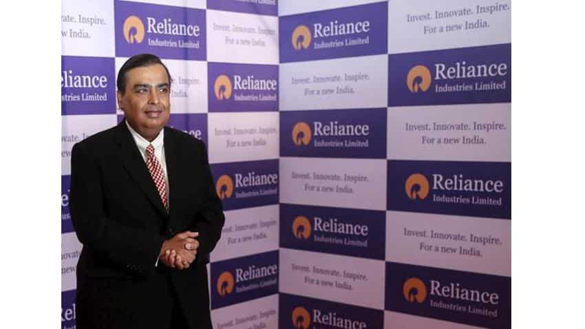 Reliance Industries lines up Rs 1.5 lakh crore capex in FY17, mostly for RJio Reliance Industries lines up Rs 1.5 lakh crore capex in FY17, mostly for RJio