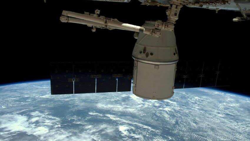 SpaceX; first ever cargo ship from space to return back to earth