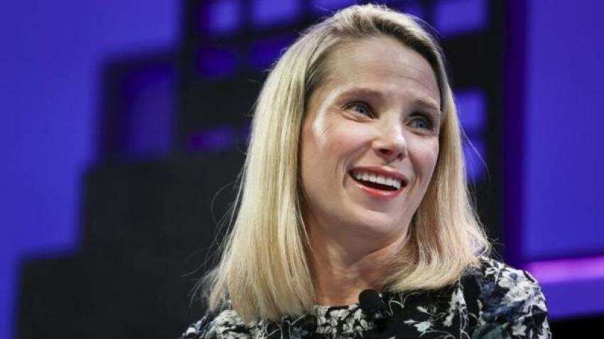 Twitter holds merger talks with Yahoo CEO Marissa Mayer: Reports Twitter holds merger talks with Yahoo CEO Marissa Mayer: Reports