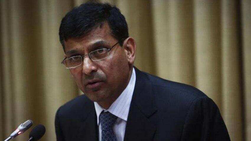 Raghuram Rajan likely to maintain status quo on June 7: Experts Raghuram Rajan likely to maintain status quo on June 7: Experts