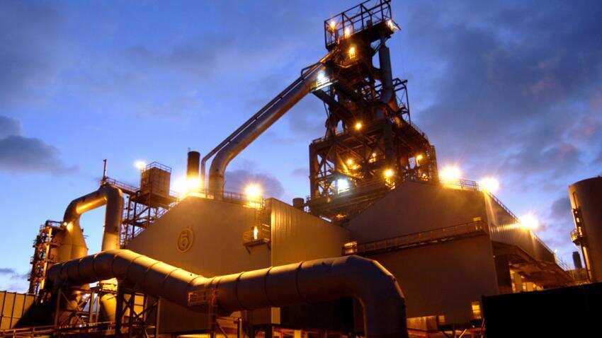 Tata Steel to decide on UK operations today; stock reacts Tata Steel to decide on UK operations today; stock reacts