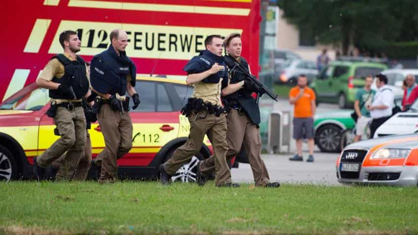 Munich attack: Shootings in a shopping mall in German city leave several dead