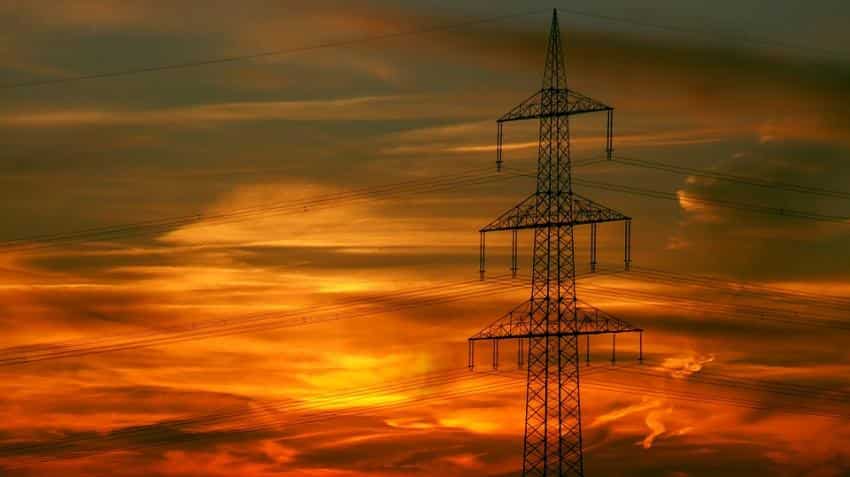 Spectrum Auction: DoT to issue notice of inviting applications Spectrum Auction: DoT to issue notice of inviting applications