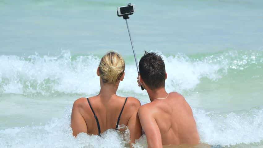 Govt declares certain tourist spots as 'Selfie Danger Zones' Govt declares certain tourist spots as 'Selfie Danger Zones'