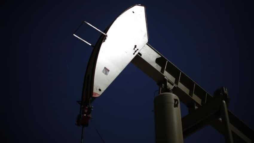 Oil prices fall on unexpected US crude stocks build; fears over China demand