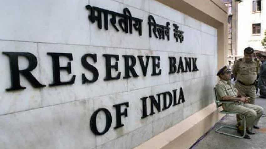  Scheduled banks&#039; April-June performance remain sluggish 