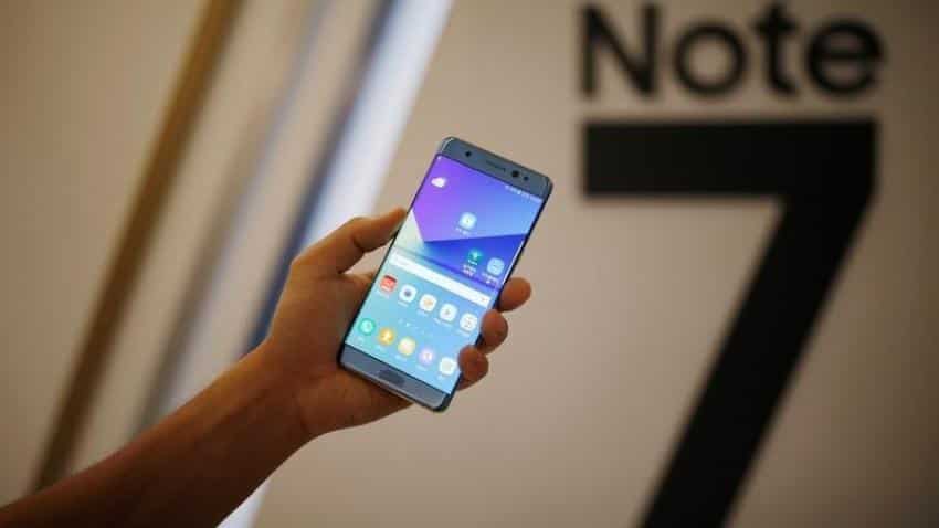 Samsung shares hit two-week low over Galaxy Note delays