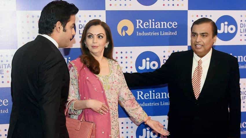 Reliance Jio impact: Telecom sector's earning margins set to collapse? Reliance Jio impact: Telecom sector's earning margins set to collapse?