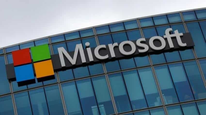 Apple, Google, others support Microsoft fight to air government data requests