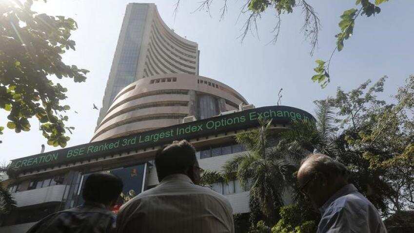 Equity indices open 1.5% down; Sensex tanks 440 points