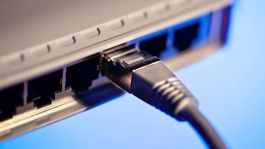 Reliance Jio&#039;s Fibre Broadband tariff starts at Rs 500