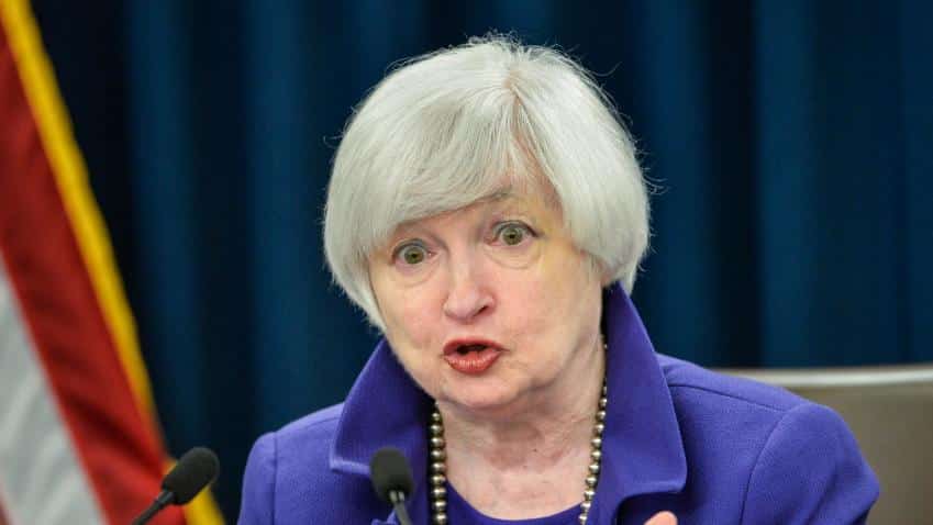 US Federal Reserve keeps rates steady, signals one hike by end of 2016