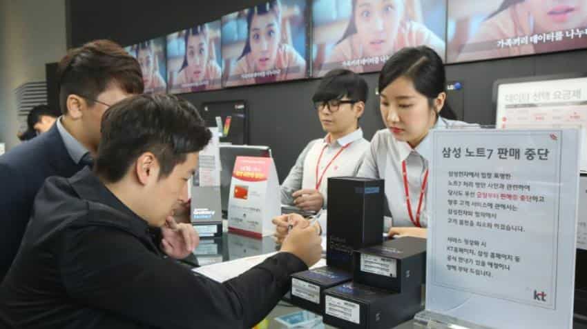 Samsung sees further $3 billion profit hit from Galaxy Note 7 crisis Samsung sees further $3 billion profit hit from Galaxy Note 7 crisis